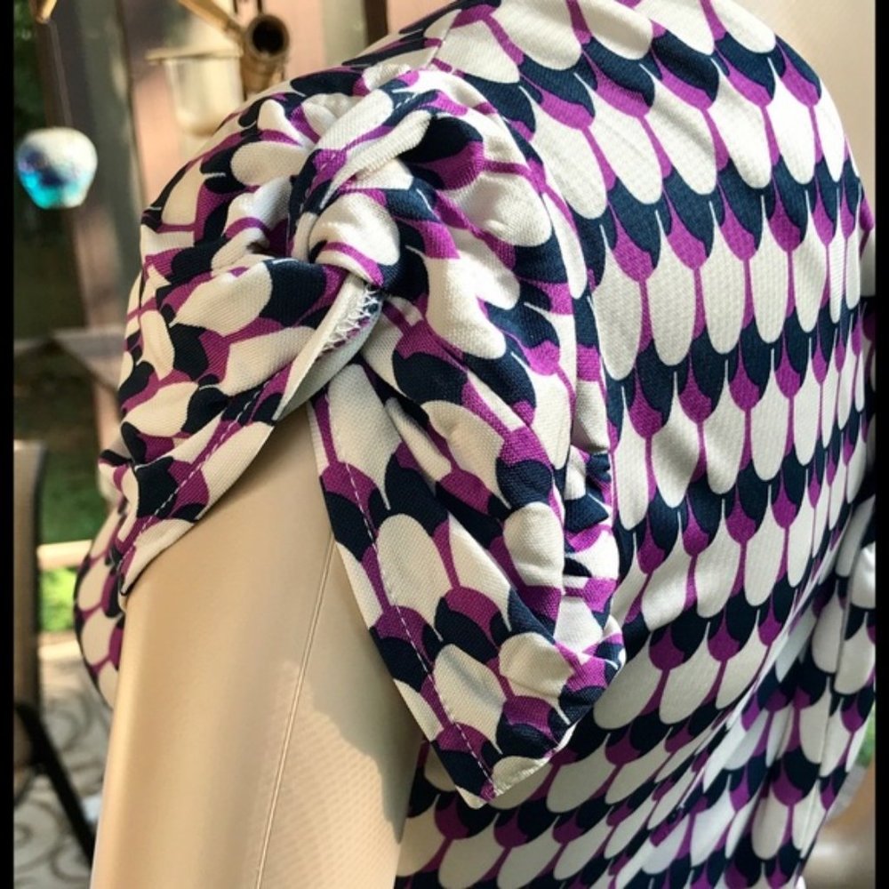 ⭐️HP⭐️NANETTE LEPORE▪️Retro Abstract Tea Midi Dress - Picture 4 of 7